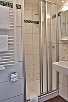 Einzelzimmer Dusche